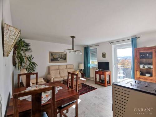 Wohnzimmer - 3 Zimmer Etagenwohnung in Kempten