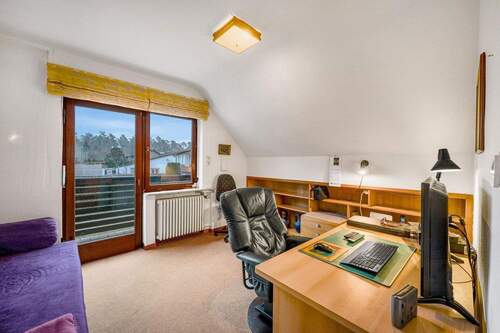 Arbeitszimmer mit Balkon - 
