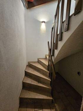 Treppe KG - 