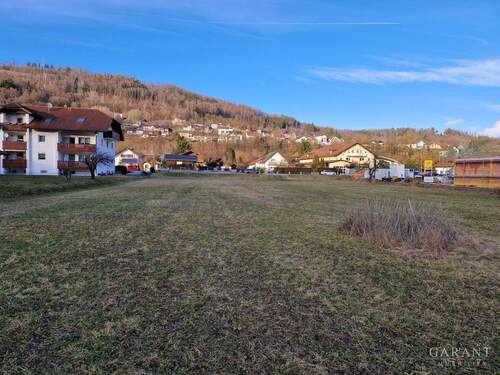 Übersicht - Wohn- und Gewerbegrundstück für Bauträger!