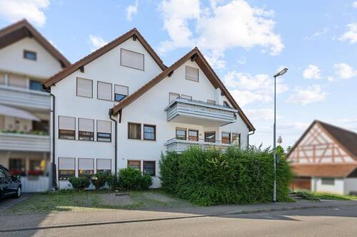 Familiäres Mehrparteienhaus - 