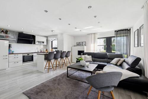 backbone_552655-A_007_b_HD - Charmante 3-Zimmer-Wohnung im familiären Schorndorf-Weiler