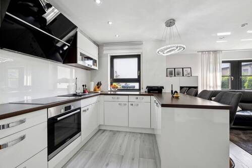 Zeitlose Wohnküche - Etagenwohnung mit 72,00 m² in Schorndorf zum Kaufen