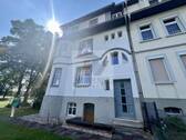 Ansicht - Stilvolles Wohnhaus in grüner ruhiger Lage von Ronneburg!