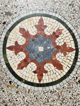 Detail.jpg - 
