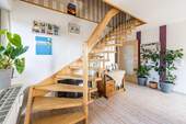 Treppenaufgang - 4 Zimmer Etagenwohnung zum Kaufen in Wehr