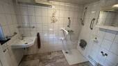 Badezimmer im Erdgeschoss - 