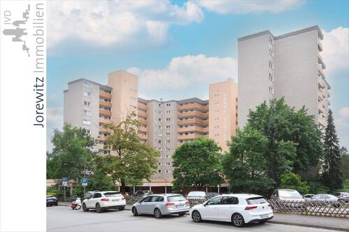 002 - Straßenansicht - 3 Zimmer Etagenwohnung zum Kaufen in Bielefeld