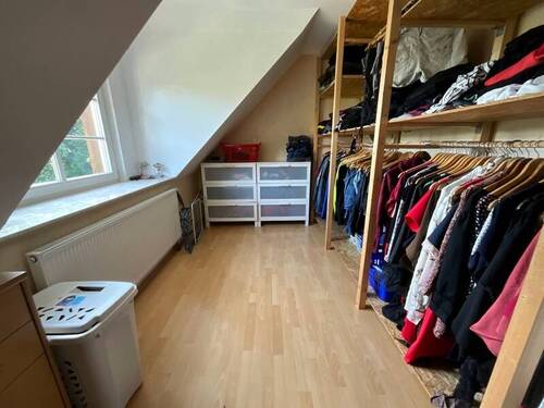 Vorderhaus - OG Ankleide - 