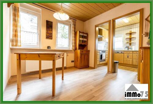 Küche mit Essbereich - 4 Zimmer Etagenwohnung in Mühlacker