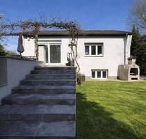 Exklusives Wohngefühl im Grünen - Haus mit Charme und Außenbereich in Lichtenrade - Berlin