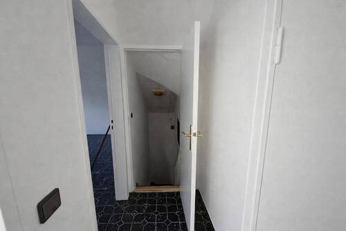 Treppenabgang Untergeschoss - 