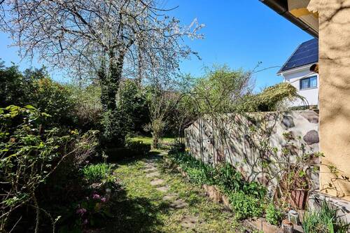 EFH Oberschleißheim Garten II - Familien-Paradies bei München: Ihr neues Zuhause mit Traumgarten & ausgebautem Dachgeschoss!