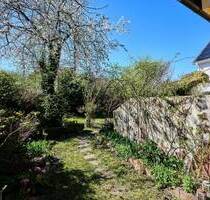 Familien-Paradies bei München: Ihr neues Zuhause mit Traumgarten & ausgebautem Dachgeschoss! - Oberschleißheim