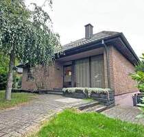Freistehendes Einfamilienhaus mit großem Grundstück und viel Raum zum Wohlfühlen - Hamminkeln