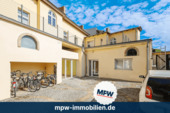 Hausrückansicht - Ein Haus wie Berlin selbst: rau, charmant und voller Chancen