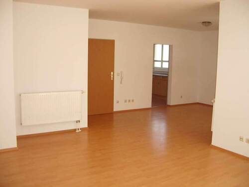 Blick v Wohnen zum essbereich - 