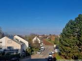 1 Ausblick Balkon - Schöne 2-Zimmer-Whg., gute Anbindung, direkt einziehen in Edingen - 22204024