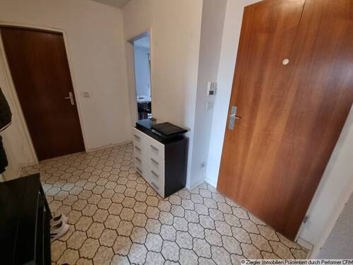 2 Diele - 2 Zimmer Etagenwohnung zum Kaufen in Edingen-Neckarhausen