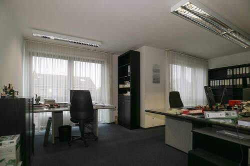 Bild 2 - 5 Zimmer Büro zur Miete in Dormagen / Horrem