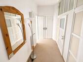 Flur im Hochparterre - 