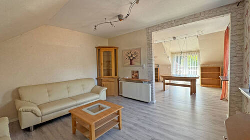 Wohn- und Esszimmer - 