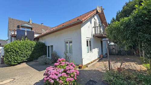 Außenansicht - 1 Zimmer Mehrfamilienhaus, Wohnhaus in Voerde