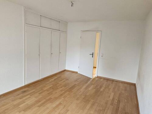Schlafzimmer 1 - Etagenwohnung mit 93,00 m&sup2; in Freiburg zum Kaufen