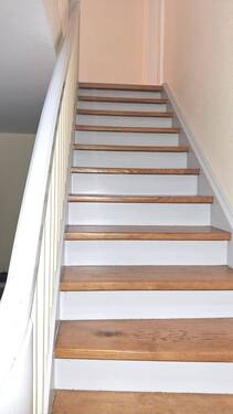 Treppenhaus - 3 Zimmer Etagenwohnung in Trausnitz