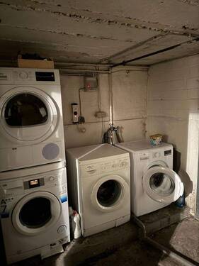 Waschmaschinenstellplätze - 