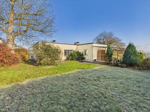 Rückansicht - 6 Zimmer Einfamilienhaus zum Kaufen in Altdorf