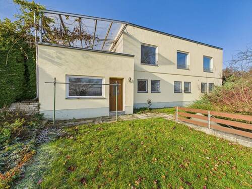 Seitenansicht - 6 Zimmer Einfamilienhaus in Altdorf