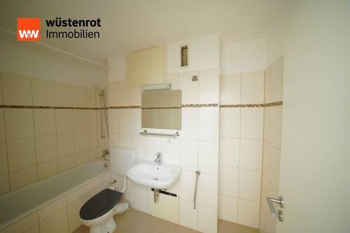 Bad - 1 Zimmer Etagenwohnung in München