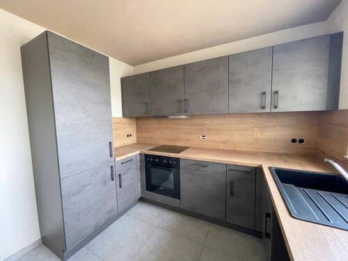 Küche Ansicht 2 - 2 Zimmer Etagenwohnung zur Miete in Ebernhahn