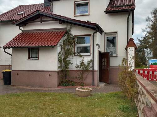 IMG_20250407_145337702_HDR.jpg - 6 Zimmer Mehrfamilienhaus, Wohnhaus zum Kaufen in Naunhof