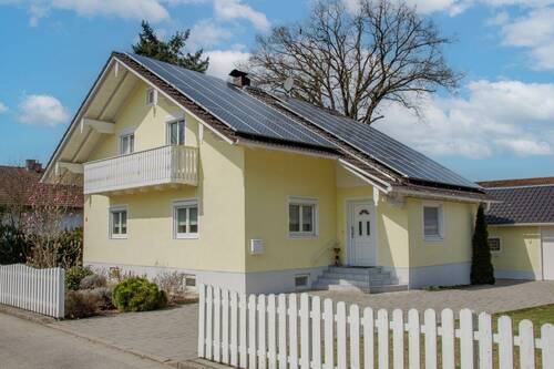 Titelbild - Ruhig gelegenes Einfamilienhaus in Frontenhausen