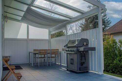 überdachte Terrasse - 