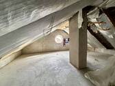 Spitzboden - 