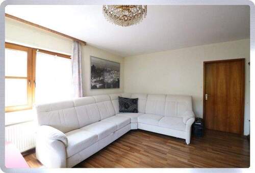 Wohnen - 6 Zimmer Einfamilienhaus zum Kaufen in Mömbris