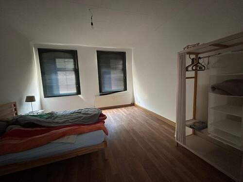 Gemütliches Schlafzimmer - 