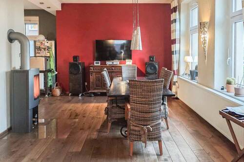 03_EG_Essbereich mit Kamin - Einfamilienhaus mit 159,10 m&sup2; in Unna zum Kaufen