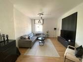 Wohnraum - 2 Zimmer Etagenwohnung in München