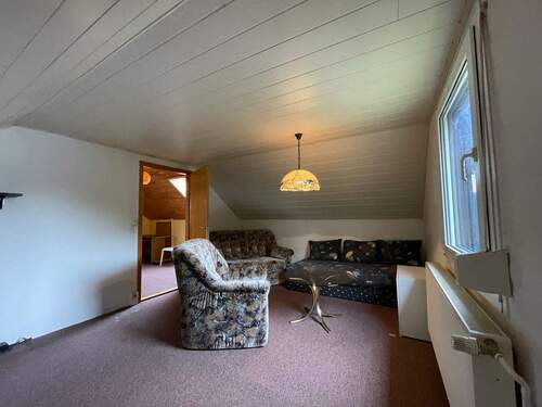 Zimmer 2 - 