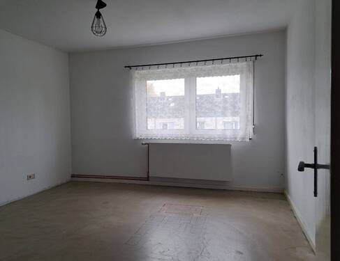 Zimmer OG ca. 15 m² - 