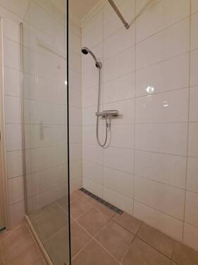Dusche OG - 