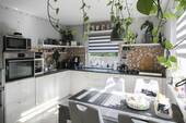 Einbauküche - 4 Zimmer Einfamilienhaus zum Kaufen in Berlin