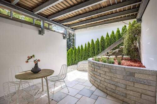 Zugang zum Souterrain - 