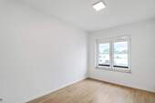 Zimmer 1 - 