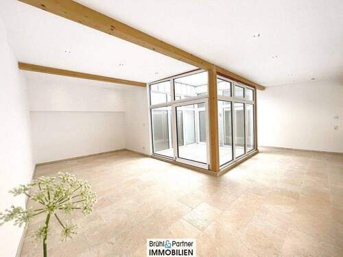 teilbar bei Bedarf - 6 Zimmer Mehrfamilienhaus, Wohnhaus zum Kaufen in Nierstein