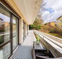 Provisionsfrei: barrierefreie Zimmer-Wohnung in Bestlage von Höchberg- Würzburg. Sofort frei!